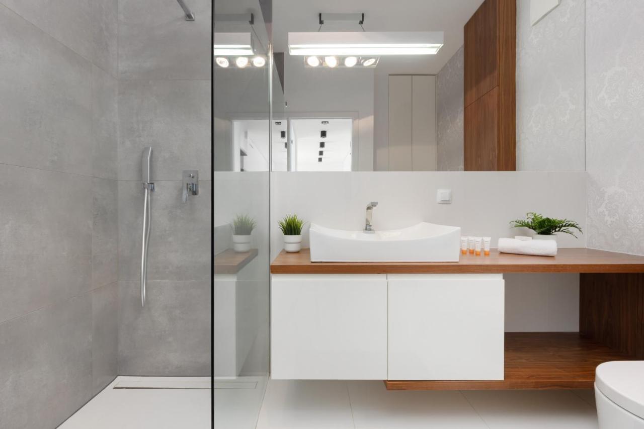 Glamorous Wilanow Apartment By Renters Warszawa Exteriör bild