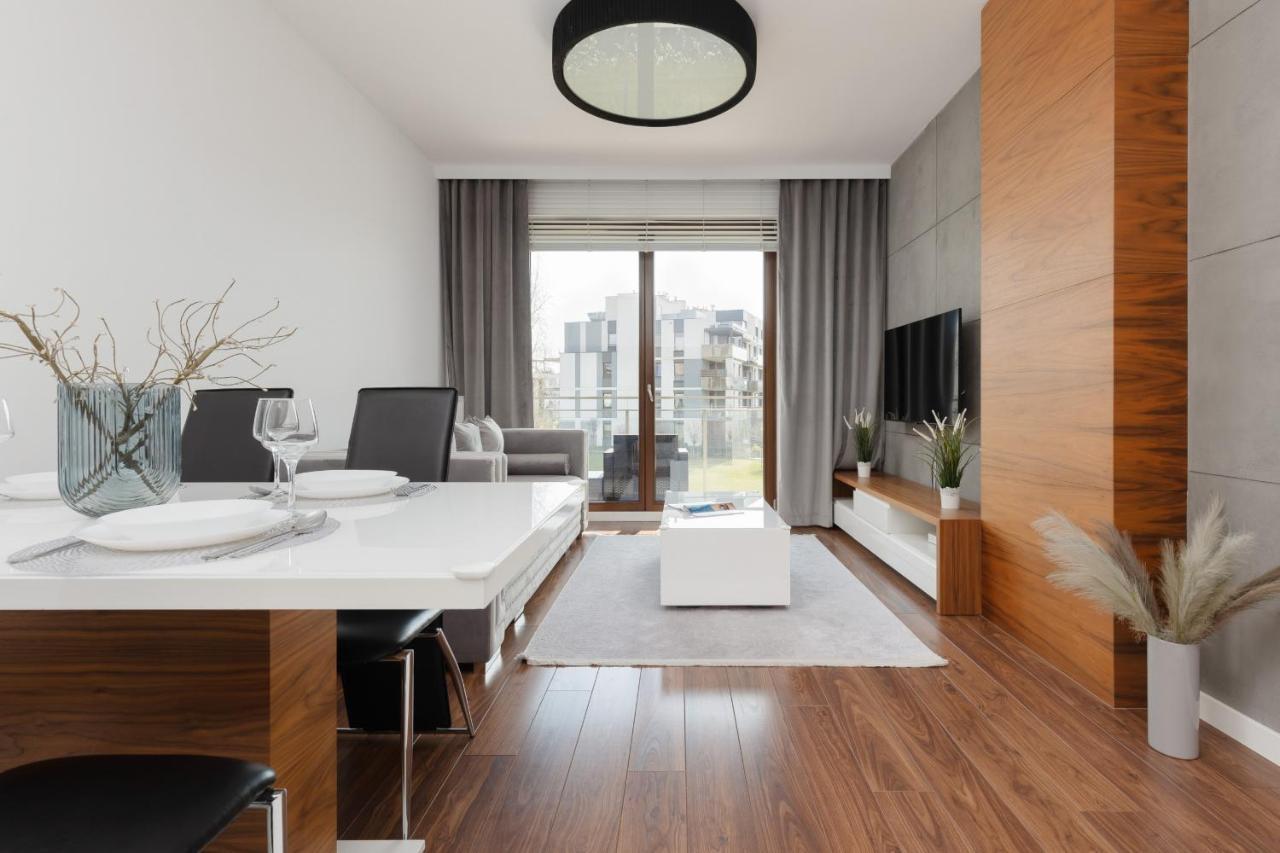 Glamorous Wilanow Apartment By Renters Warszawa Exteriör bild